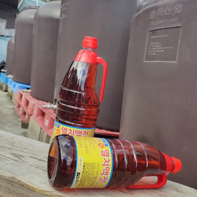 김장재료 남해 멸치액젓 진젓 1.8L - 상품 이미지
