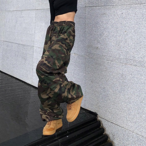 밀리터리 카고 팬츠 여성 와이드핏 조거 카모플라쥬 빅포켓 허리밴딩 스트링 데일리 줌바 - 상세 이미지 3