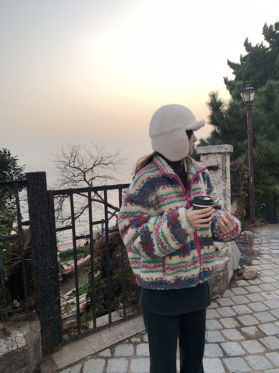 레인보우 스트라이프 후리스자켓 꽃패턴 패딩 점퍼 유니크 빈티지 예쁜 디자인 아이보리핑크 - 상세 이미지 2