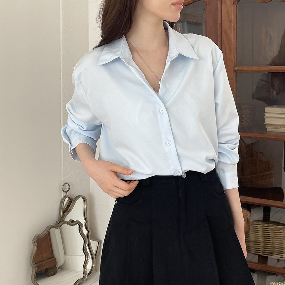 오버핏  실키 봄 셔츠 남방 긴팔 여자셔츠 블랙 화이트 드뮤어룩 우먼오피스룩 - 상품 이미지