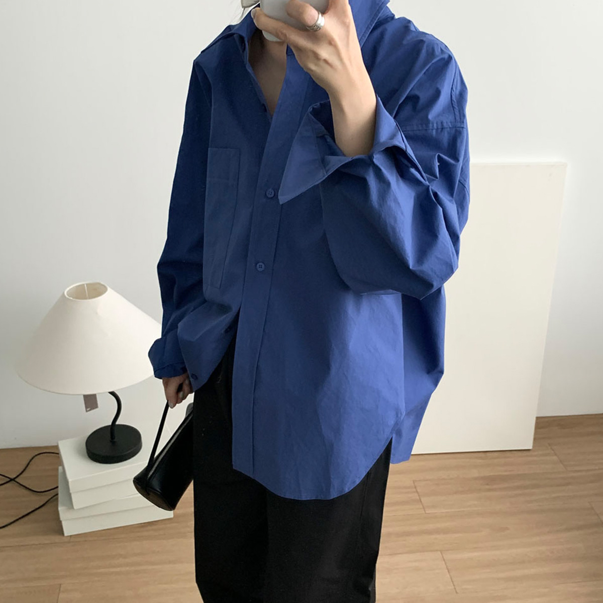 [블루당일] 코발트 셔츠 포켓 오버핏 루즈핏 봄 코튼 컬러 남방 웨어링무드 (2c) 제품 이미지