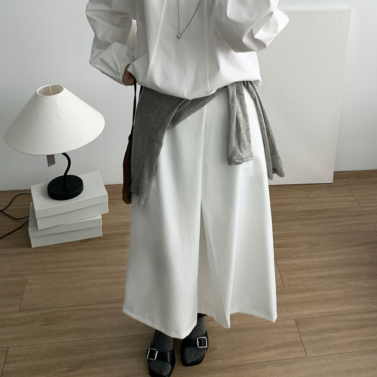 [아이당일] 리즈 스커트 A라인 핀턱 롱 뒷밴딩 치마 웨어링무드 (3c) 제품 이미지