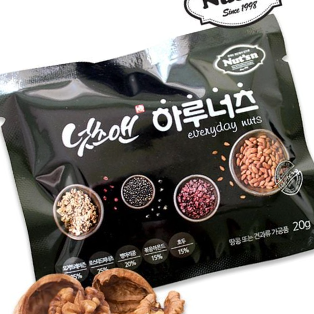 하루한줌견과2종 하루너츠 데일리요거트 각30봉 - 상품 이미지