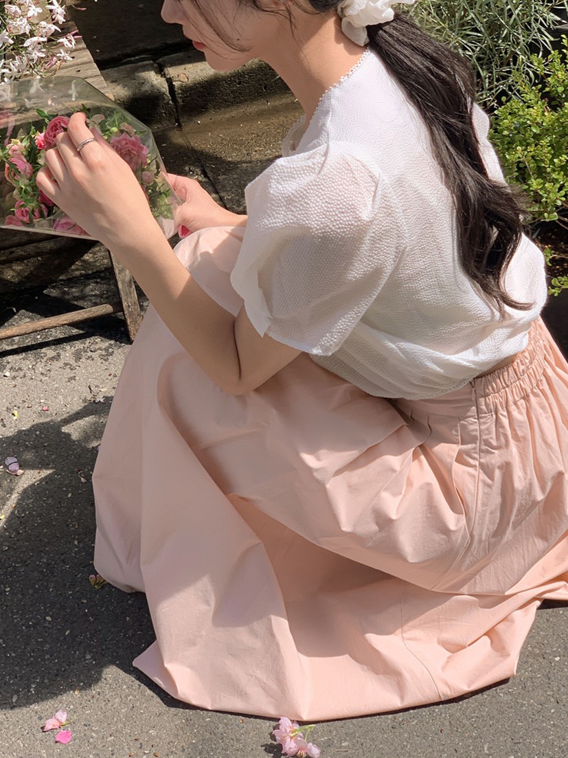 핀턱 플레어 뒷밴딩 코튼 롱 스커트 이미지 6