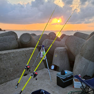 원투대 바다 낚시대 장어 감성돔 원투 낚시 초보 입문용 형광 옐로우 39... 운동러 솔직 후기 | 실사용 리뷰 - 상품 이미지 3