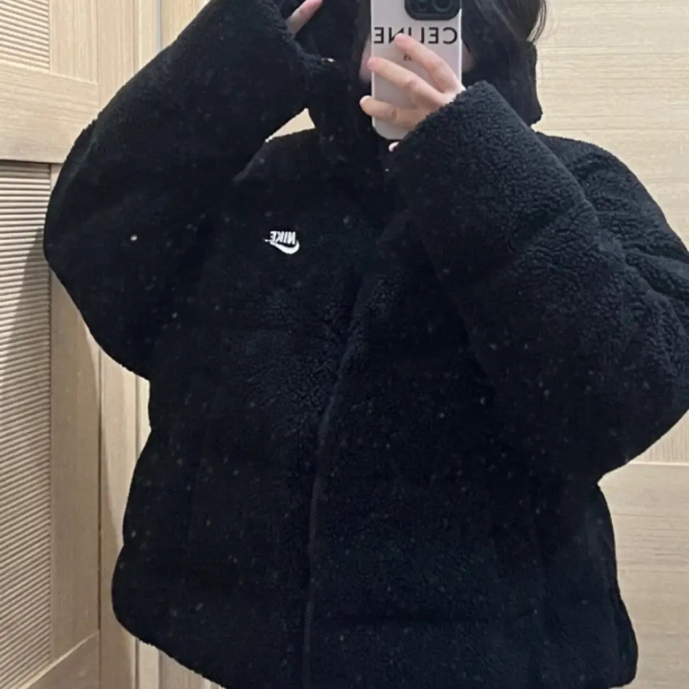 나이키 써마핏 셰르파 뽀글이 여성 숏 크롭 패딩 블랙 DD4655-010 이미지 7