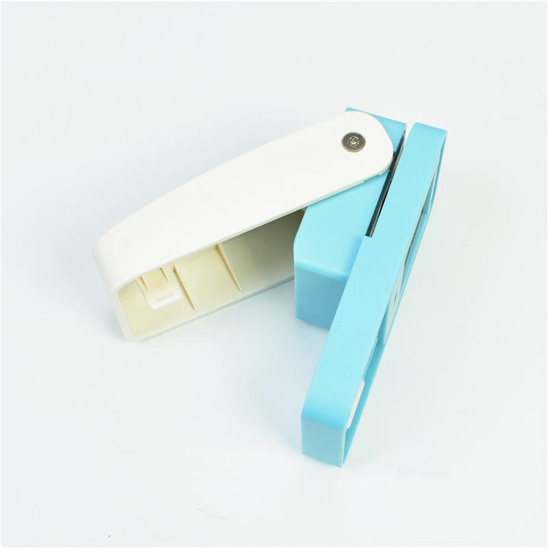 사각펀치 캐디 핸드메이드 레버 대형 스크랩북 펀처 팬시 대형 정사각형 2.5cm - 상품 이미지
