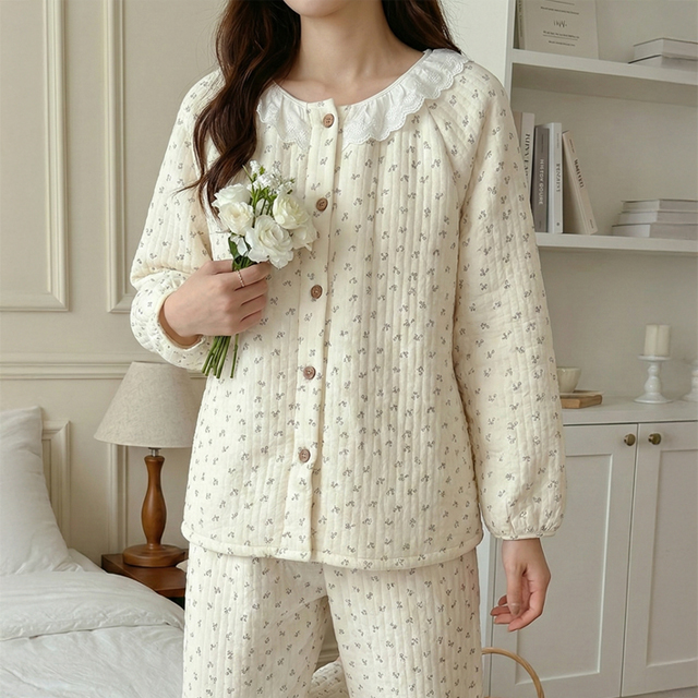 [M~XL]페미닌 프릴 파자마세트 누빔잠옷세트 홈웨어 제품 이미지