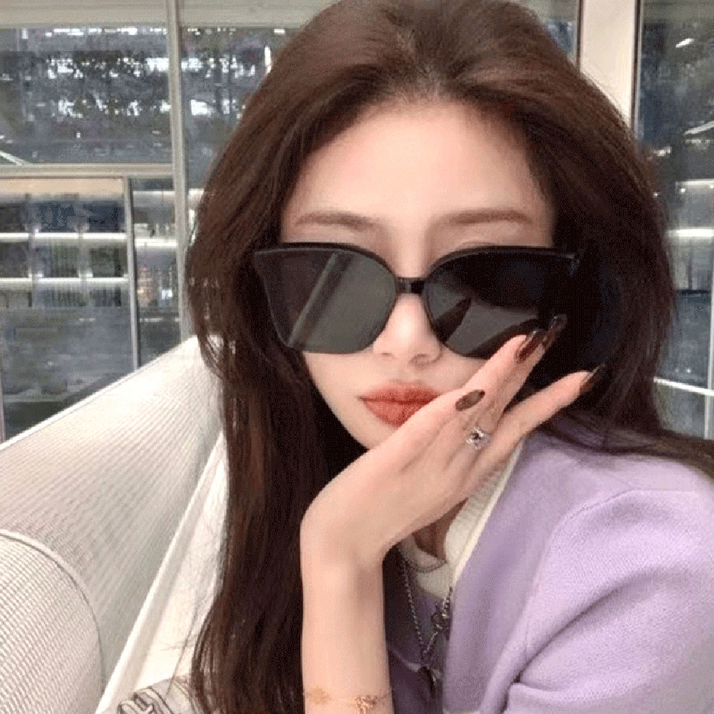 턴밀스런던 TM012 여자 남자 가벼운 자외선차단 패션 썬글라스