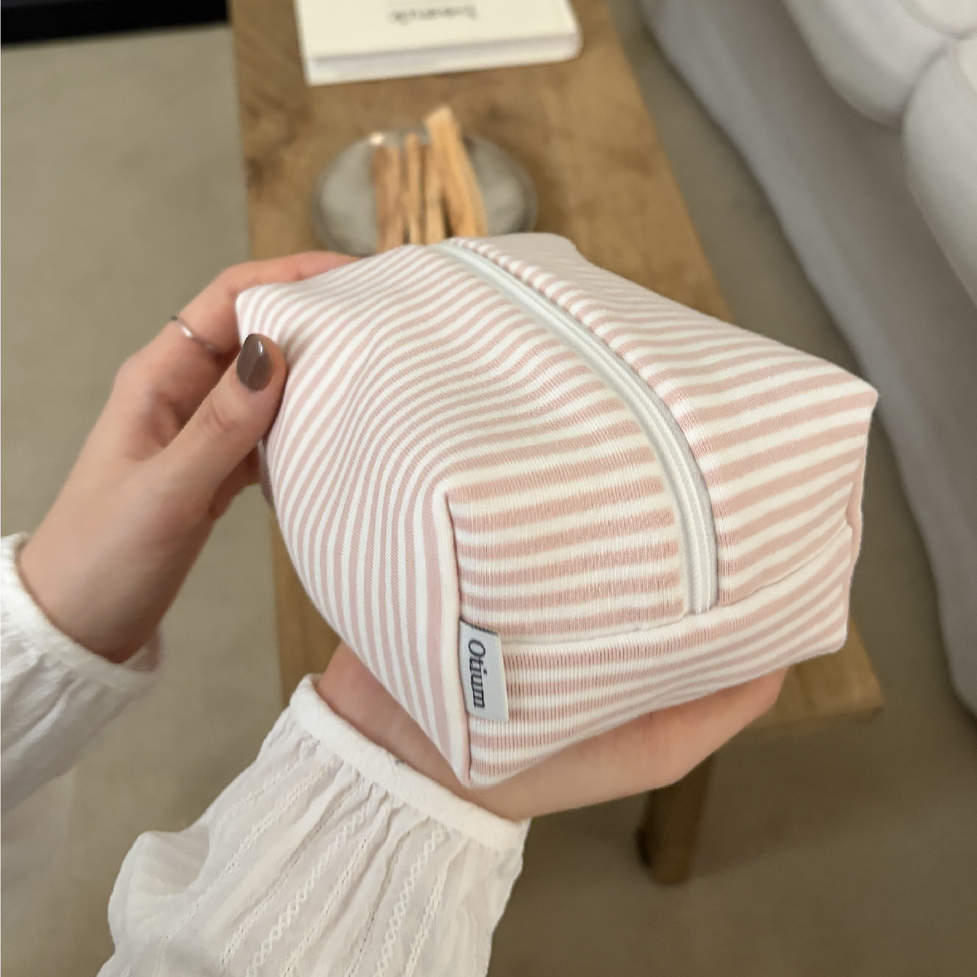 화장품 파우치 생리대 수납 미니파우치 오티움 핑크 2size - 상세 이미지 3