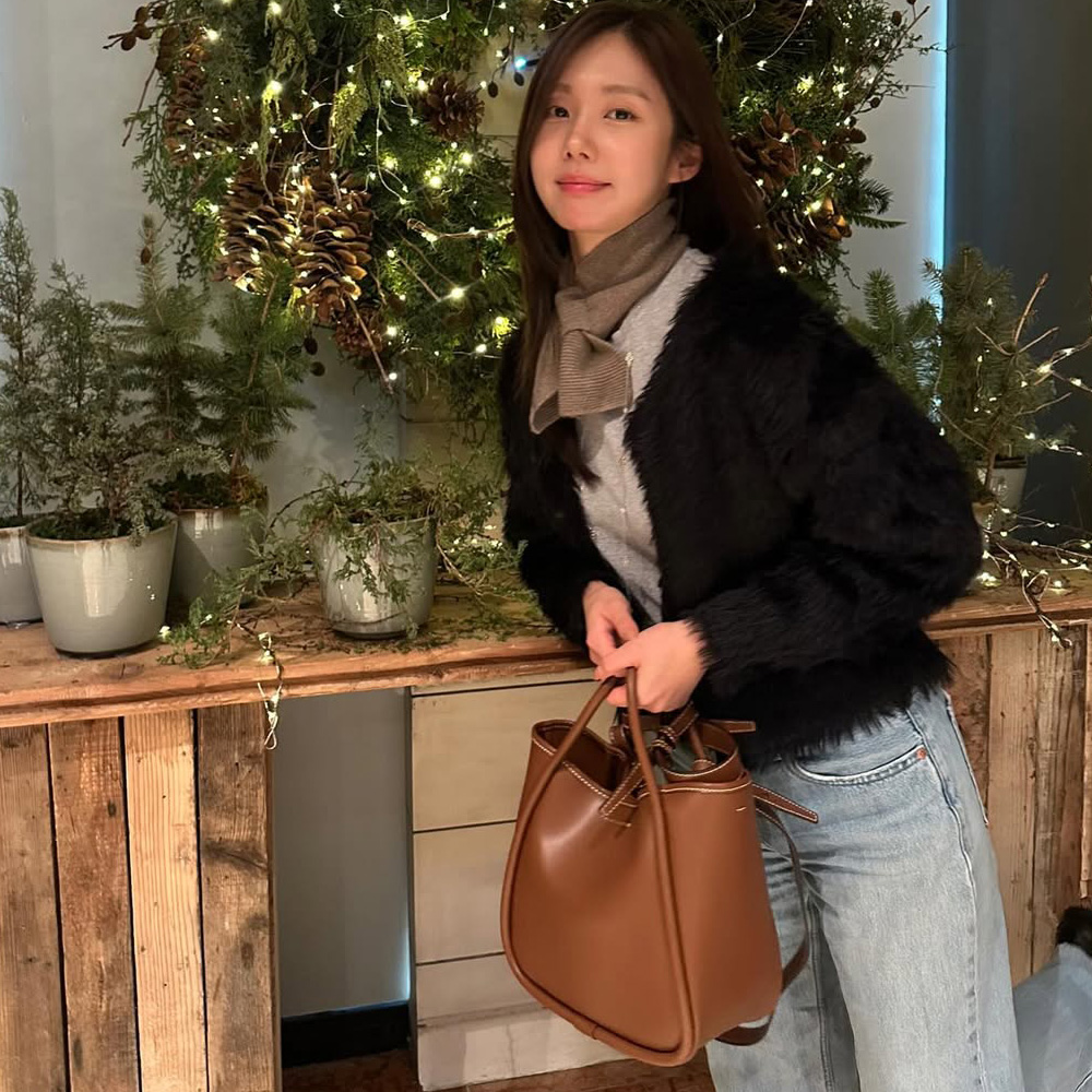 찰스앤키스 미니 라일라 튜뷸러 토트백 실용적인 구성과 다용도 활용 기준 살펴보기