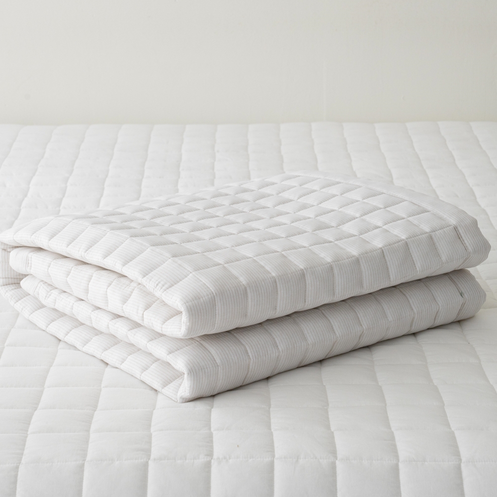 거실패드 국산 면카페트 누빔 논슬립 화이트 110x200