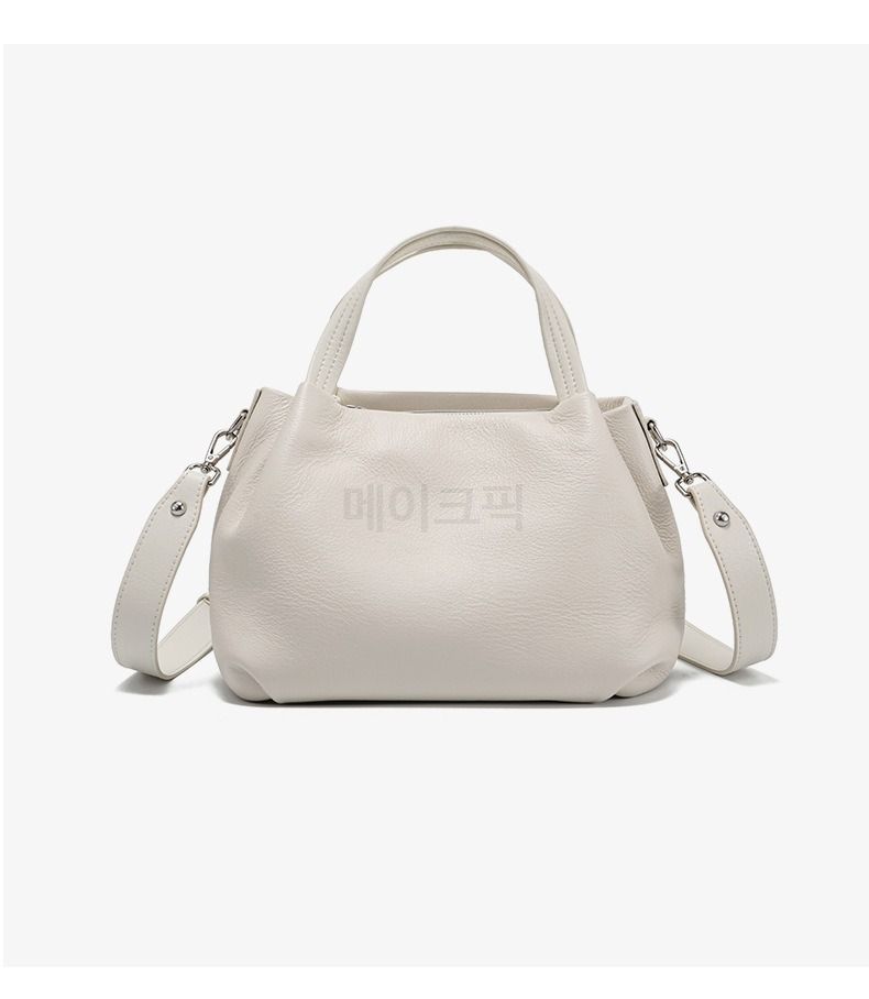 여성 소가죽 숄더백 고급스러운 천연가죽 데일리 크로스백 가벼운 착용감 편안한 스타일 이미지 8