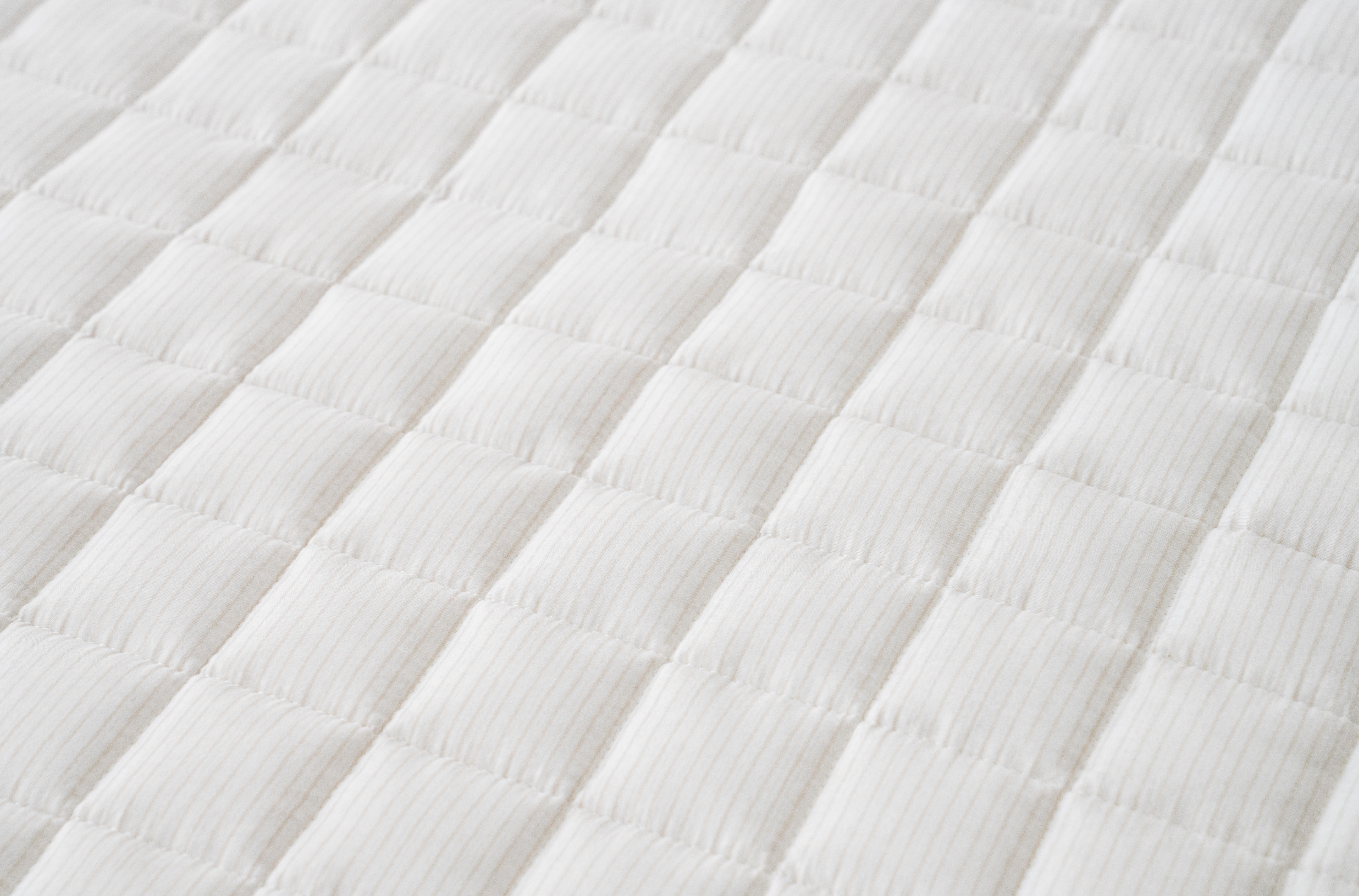 거실패드 국산 면카페트 누빔 논슬립 화이트 110x200