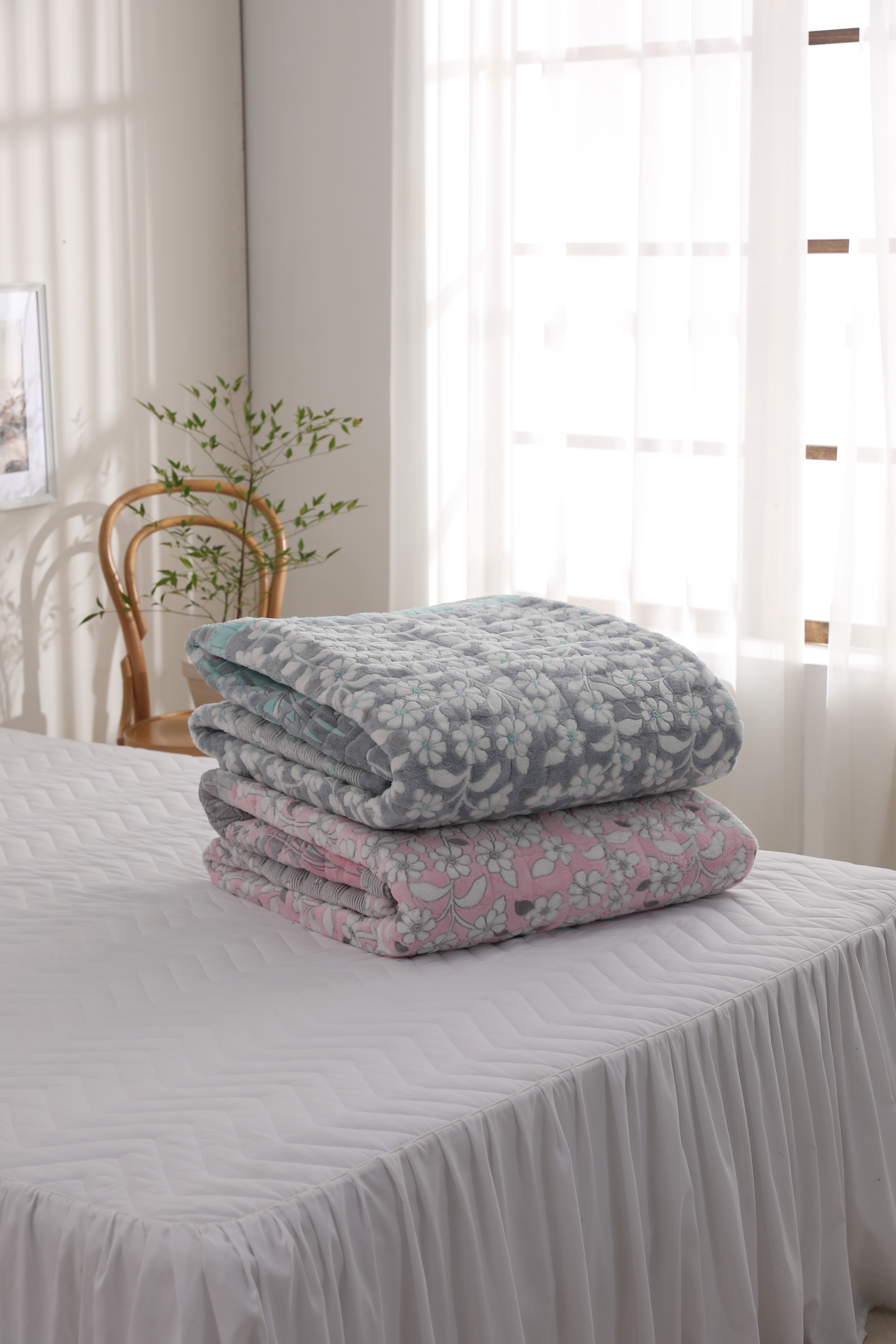 극세사침대패드 두꺼운 겨울패드 거실 누빔 카페트 카펫트 침대 바닥깔개 단델리안 밍크 SS