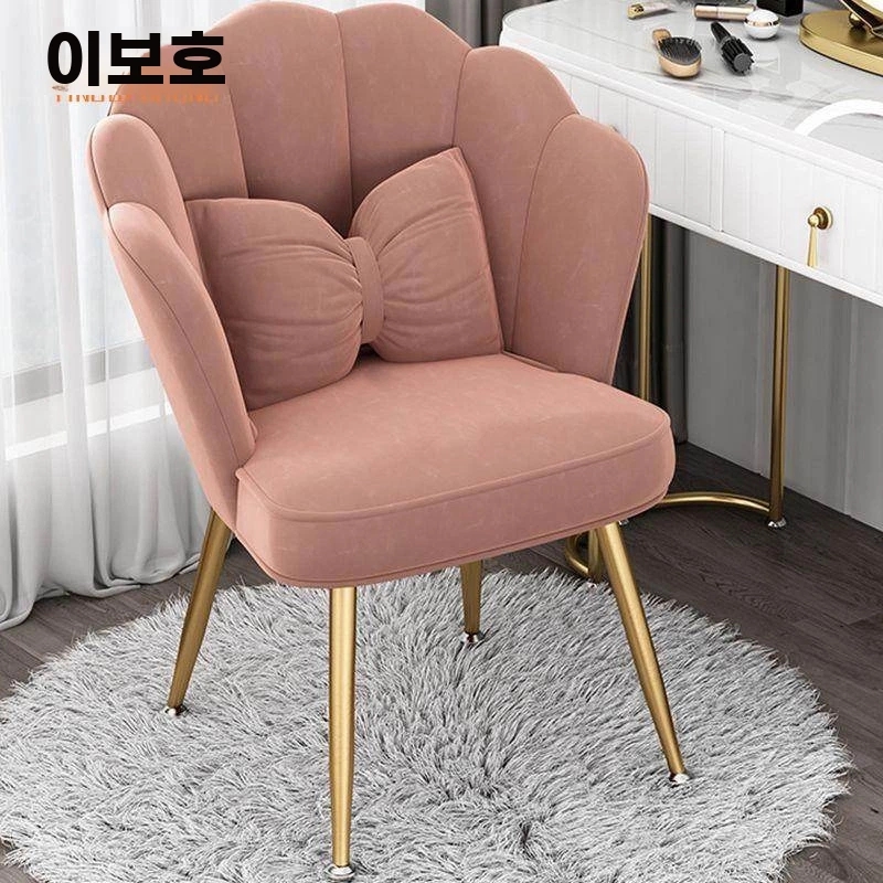 파우더룸 리본 의자 공주 핑 AK. - 라운드 스툴 라이트 럭셔리 골드 다리 스펀지 스타일 - 상세 이미지 4