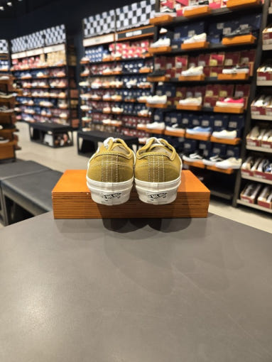 thumbnail-7