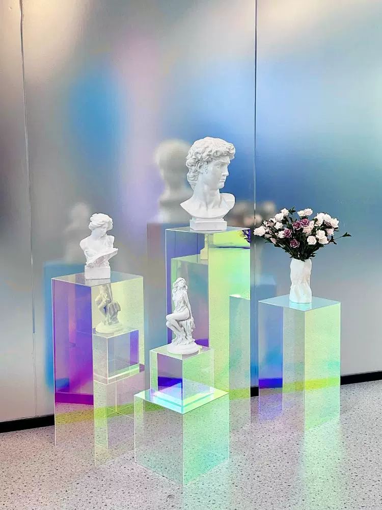아크릴 진열대 받침대 오로라 효과 고투명 전시다이 반사 투명 컬러풀 30 x 30x60 - 상세 이미지 5
