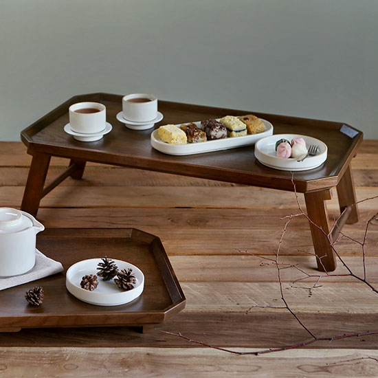 에라토 우딘 월넛 미니 접이식 원목 베드 트레이 M 접이식 테이블