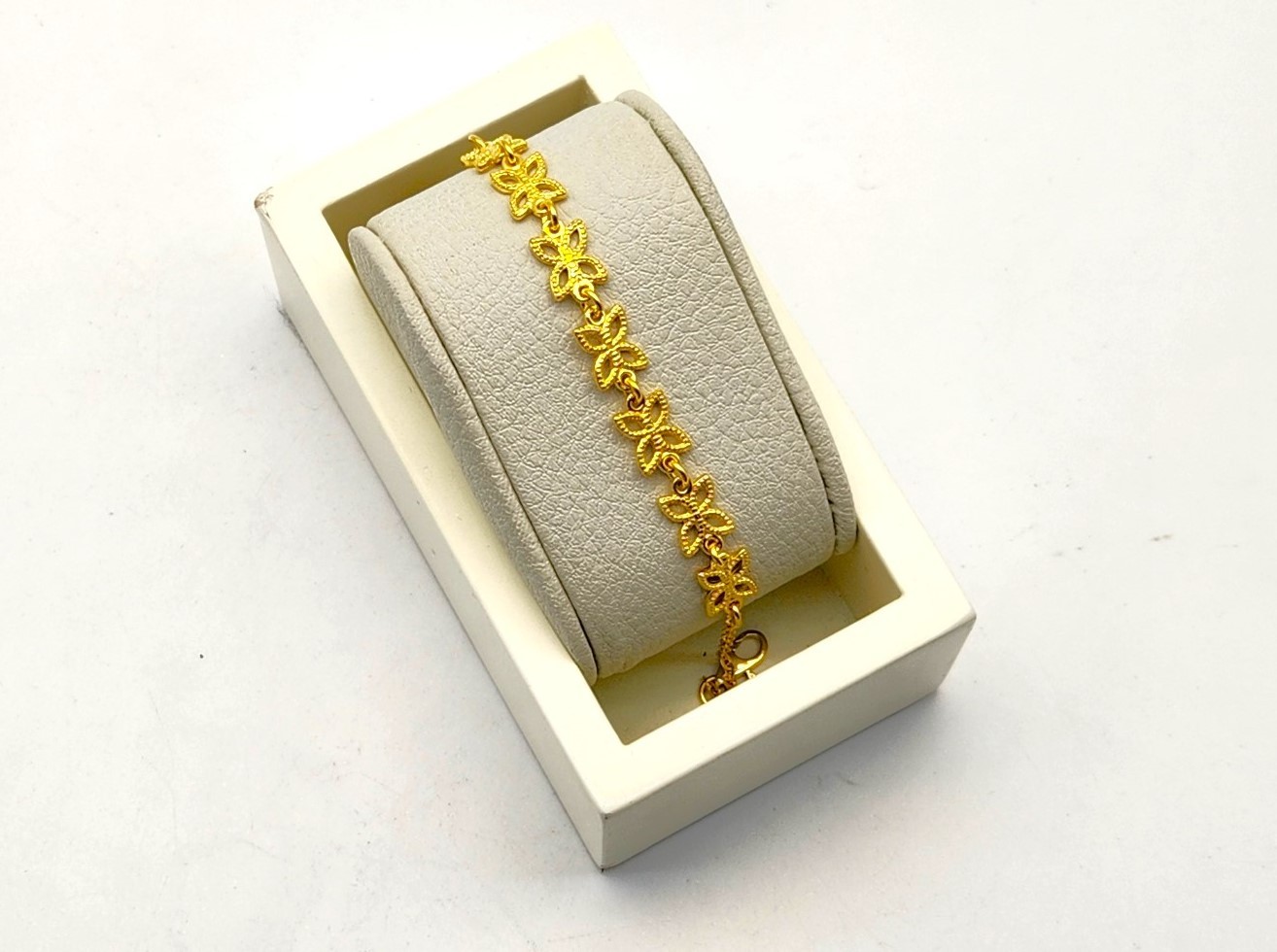 24K 순금 7.5g(2) 봄나비 팔찌(18K 연결고리 장식)