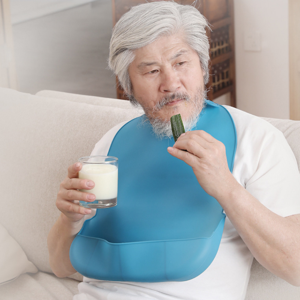 어른턱받이 실리콘턱받이 방수 어르신 성인용 휴대용 노인 병원 요양병원 환자용 식사 앞치마