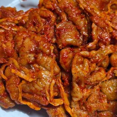 형닭마켓 그린망고닭발 매콤새콤 양념 아삭 망고채 무침 차갑게 먹는 닭발 350g 이미지 6