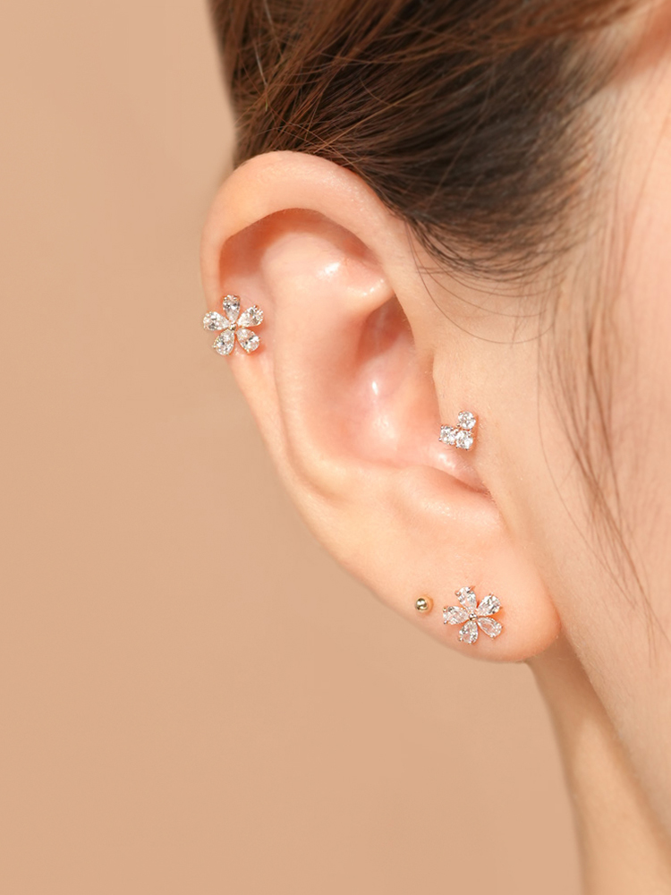 [0.8mm]14K 인터널 모이사나이트 다이아 드리밍 플라워 라블렛 피어싱 귀걸이 이미지 6