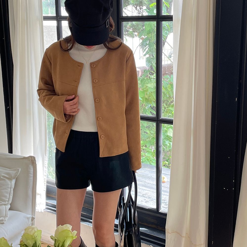 루즈핏 라운드넥 세미 크롭 스웨이드 자켓 노카라 재킷 숏 여자 재킷 여성 가을자켓 - 상세 이미지 4
