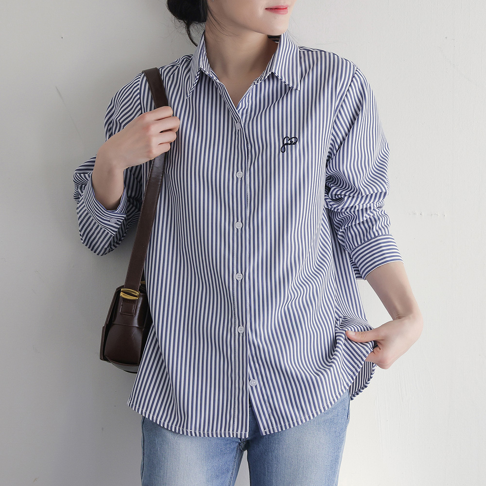 앤써 루즈핏 자수 스트라이프 남방 셔츠 제품 이미지