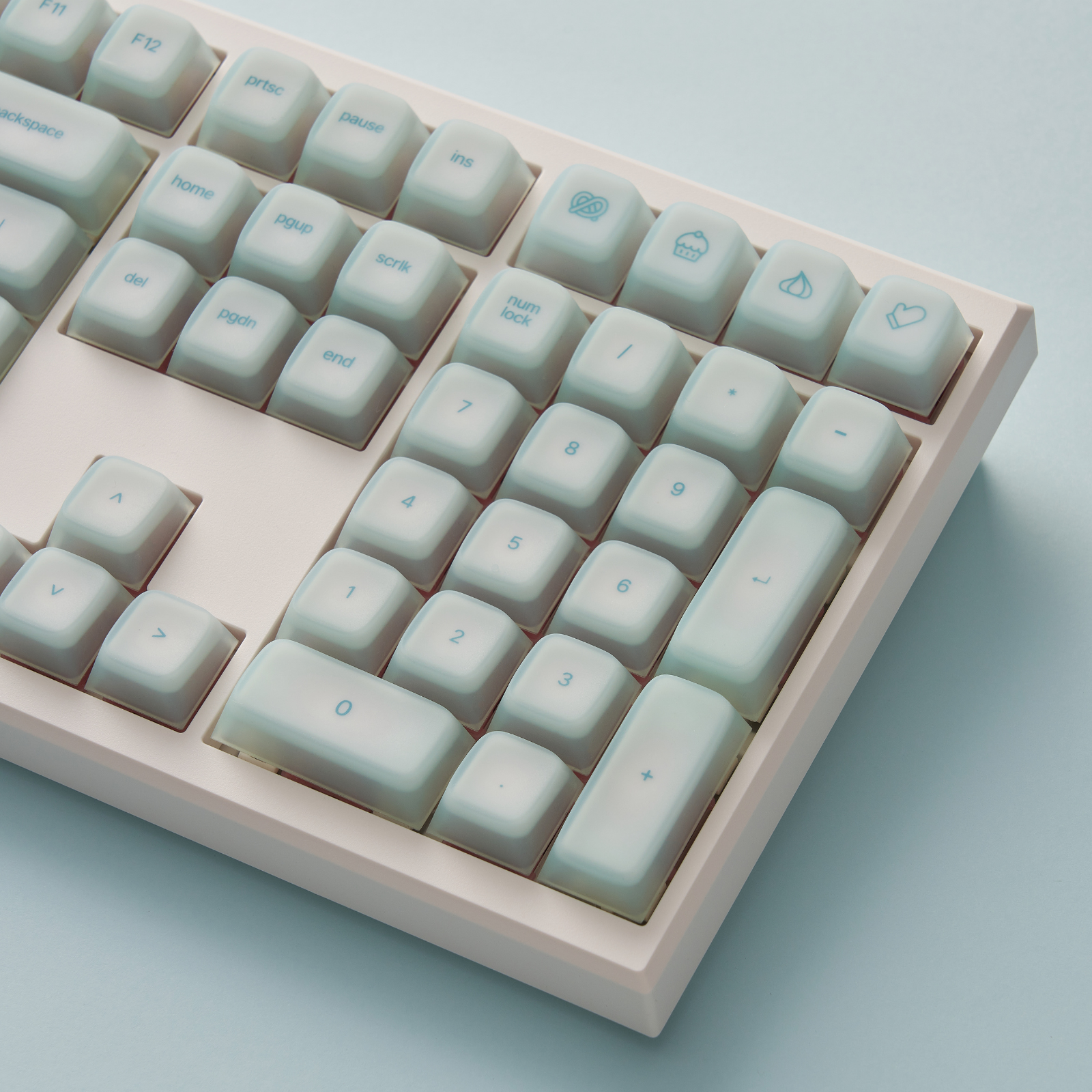 페블온 멜로지 실리콘 한글 키캡 아이스블루 제품 이미지