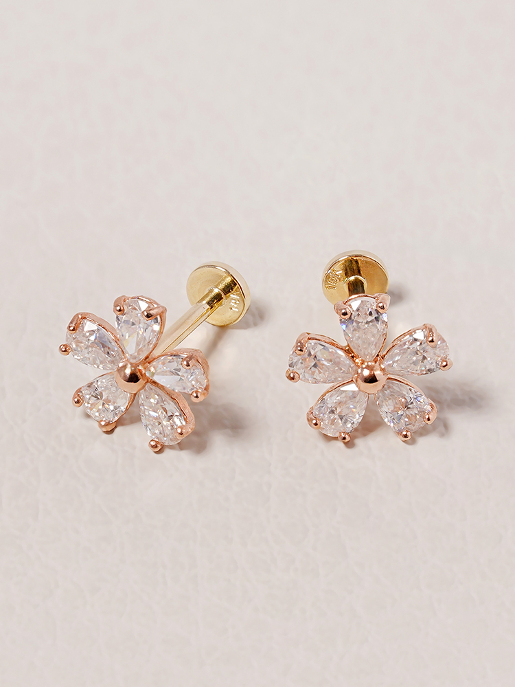[0.8mm]14K 인터널 모이사나이트 다이아 드리밍 플라워 라블렛 피어싱 귀걸이 - 상품 이미지