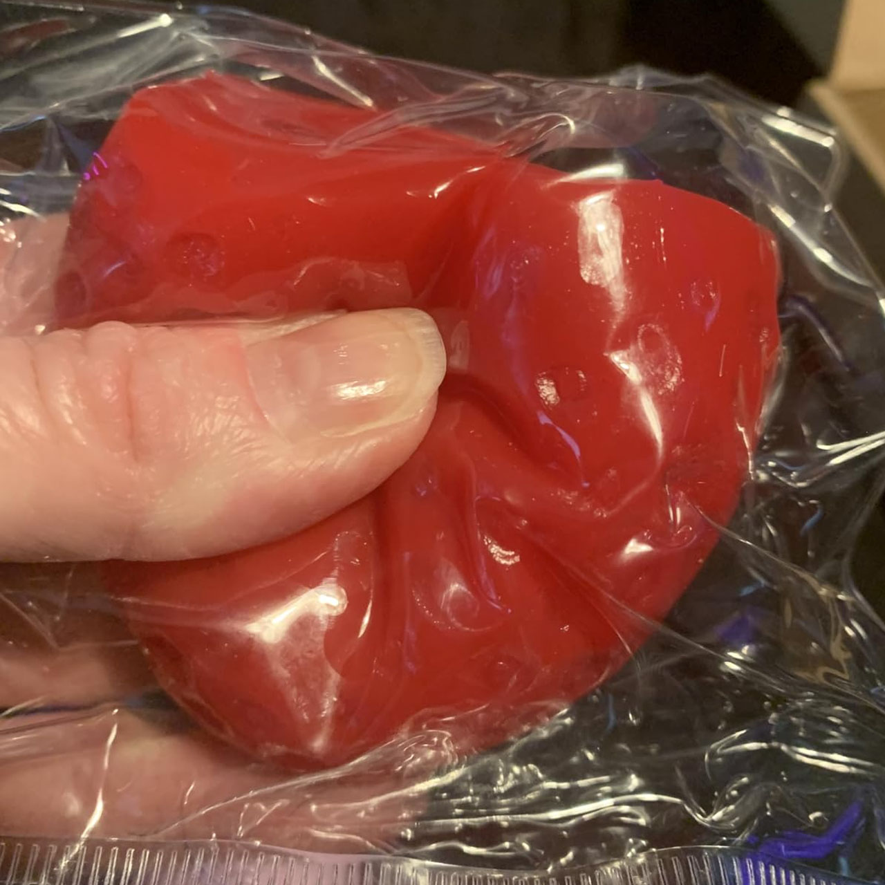 왕딸기 말랑이 지퍼팩 키링 힐링템 스퀴시 볼 주물럭 쫀득한 손장난감 스트레스볼 모찌 해소 이미지 6