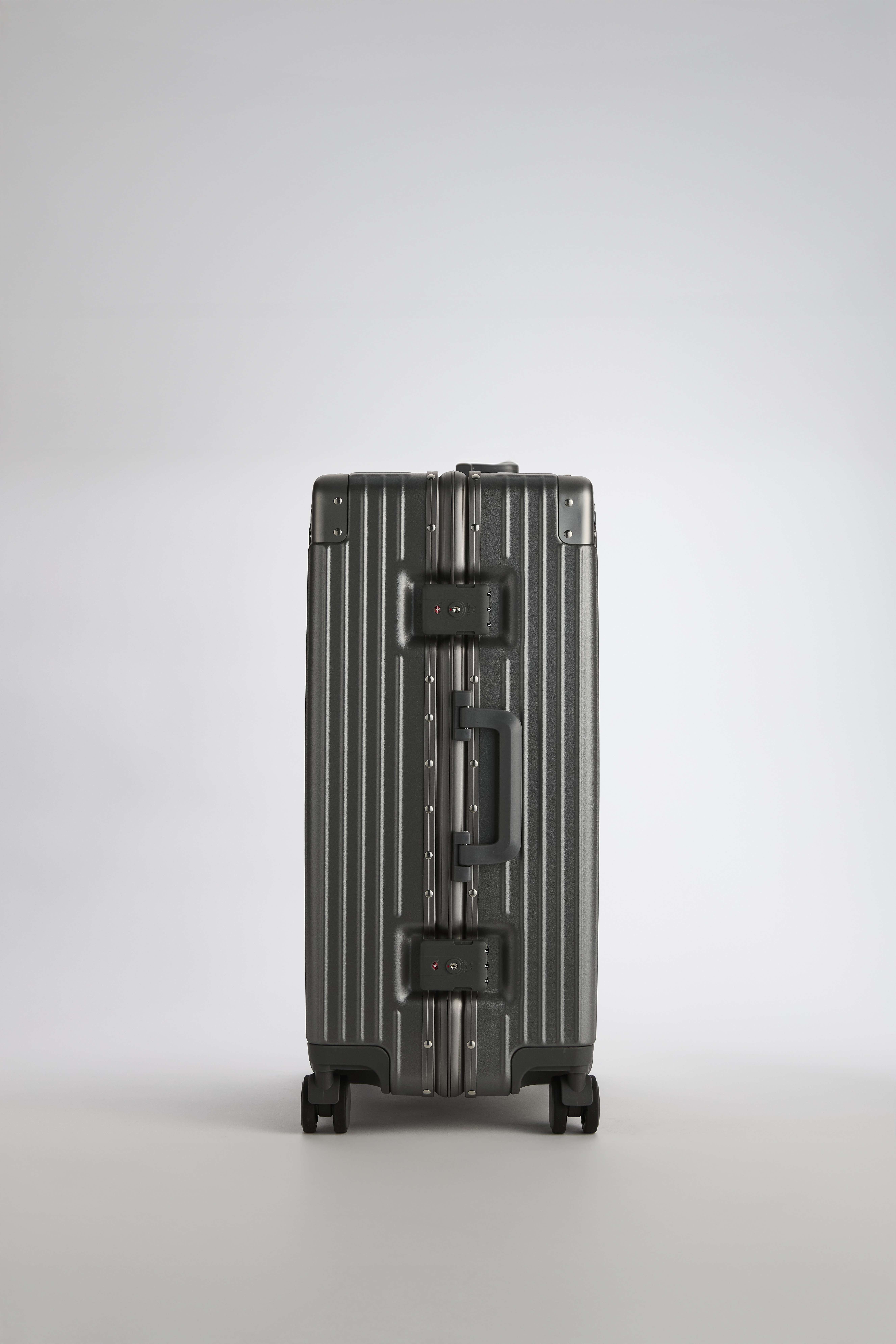 빅패스 여행용캐리어 PC소재 TSA 폴리카보네이트 금고형 캐리어 50.8cm(20인치), 다크그레이 - 상세 이미지 3