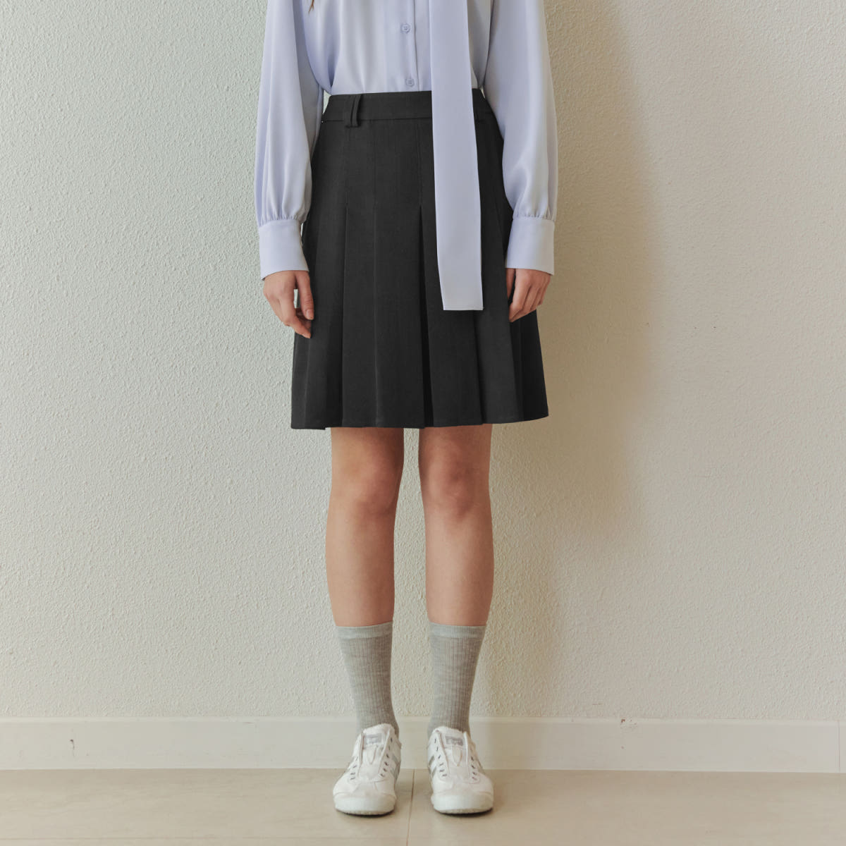제로스트릿 [제로스트릿] 베이직 플리츠 스커트 BASIC PLEATED SKIRT / CHARCOAL - 최저가 59,000원