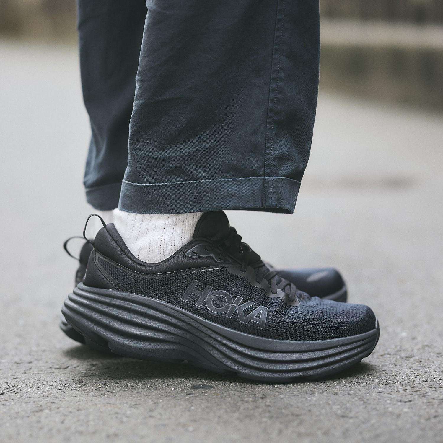 호카 오네오네 본디 8 런닝화 경량 조깅화 쿠션 남성 블랙