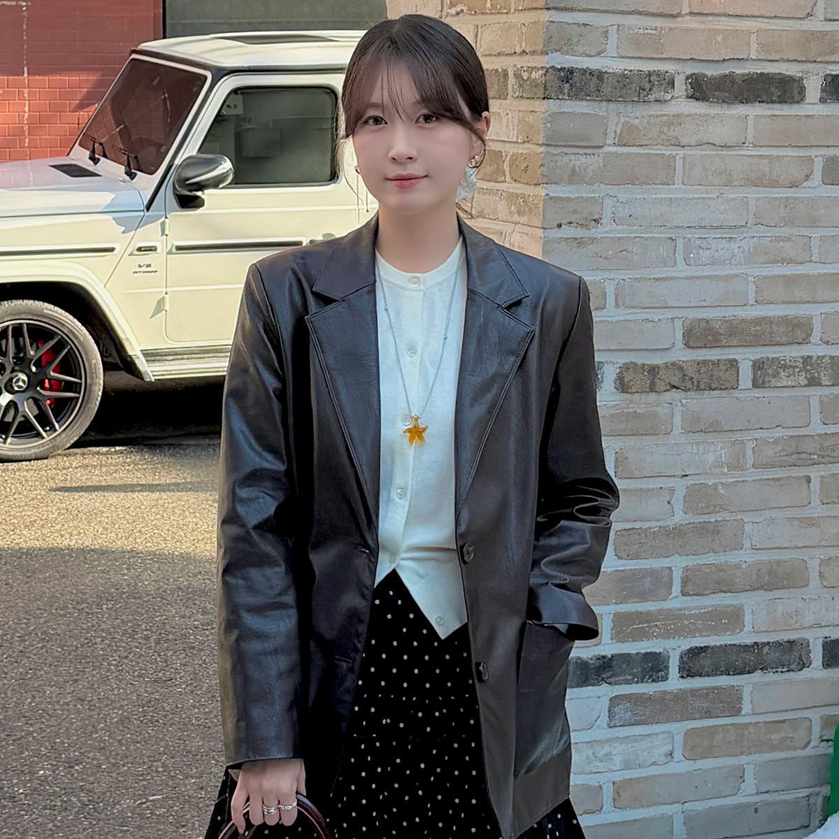 로엠 페이크레더 미디자켓 RMJKG12R22 가격 추이 roem 로엠 페이크레더 미디자켓 RMJKG12R22 - 최저가 114,830원