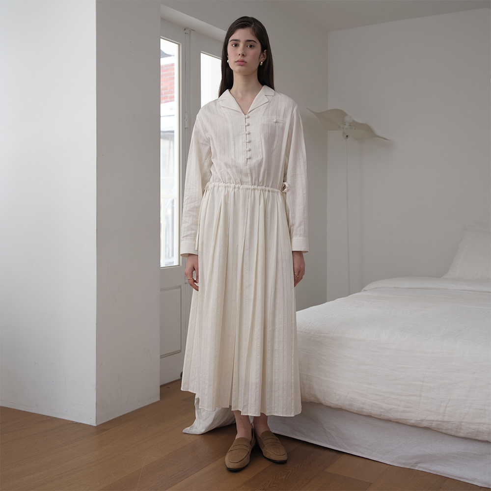 [네이버 단독][N도착보장][쥬시쥬디] 카라플리츠원피스 JZOP624C 제품 이미지