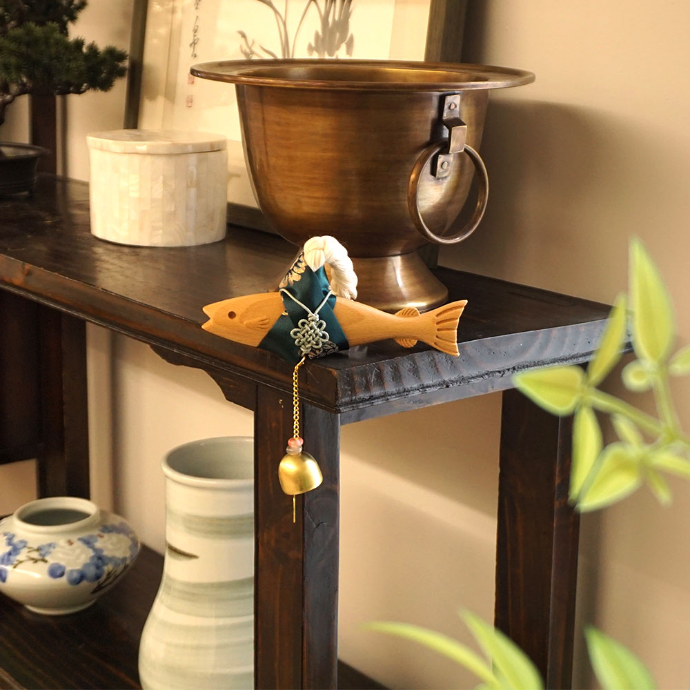 생각하는집 명태 액막이 북어 행운 개업 이사 외국인 선물 나무 자석 명주실 액맞이 빨강