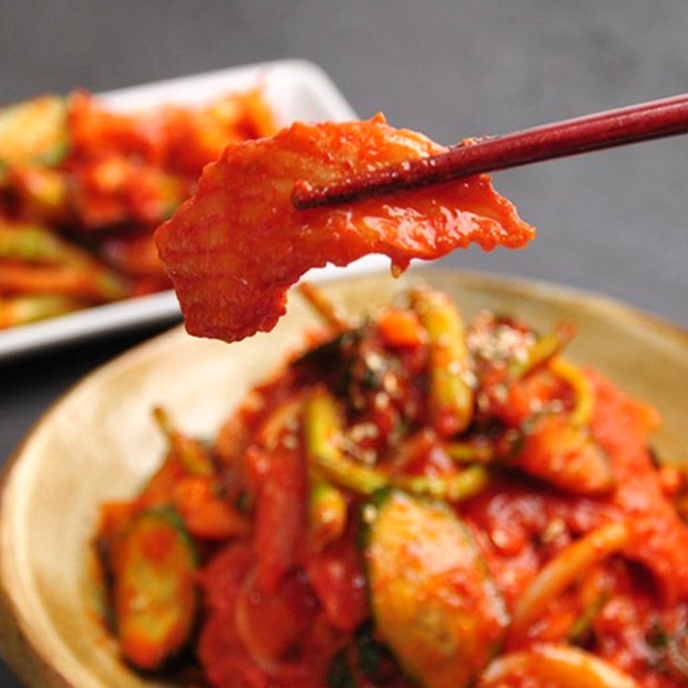 [영산포맛집]냄새 없이 즐기는 새콤달콤 홍어무침 2인분 300g 감칠맛 홍어회무침 이미지 8