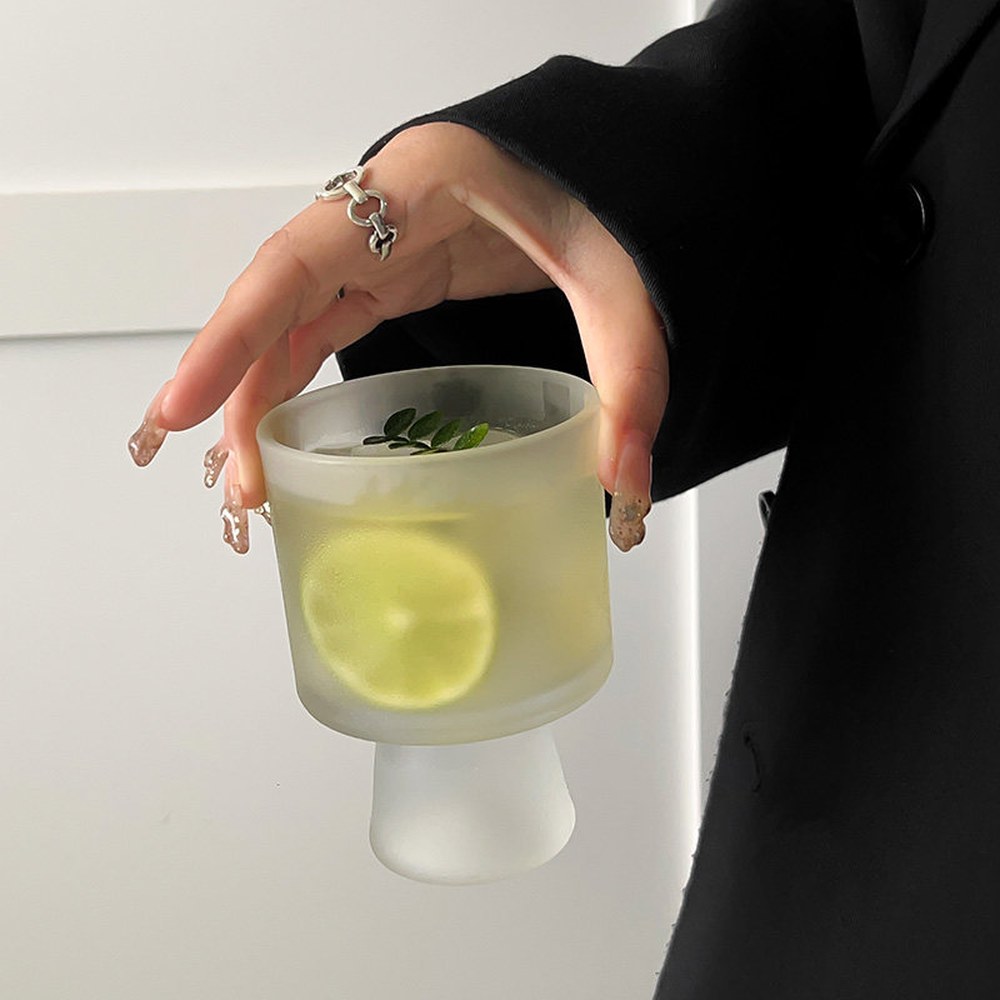 레드 콜드 그린 고블렛잔 투명 스크럽 유리 커피잔 무광 머그 핑크 230ML 그라데이션 글라스 스크럽 머그 컵 - 상세 이미지 3