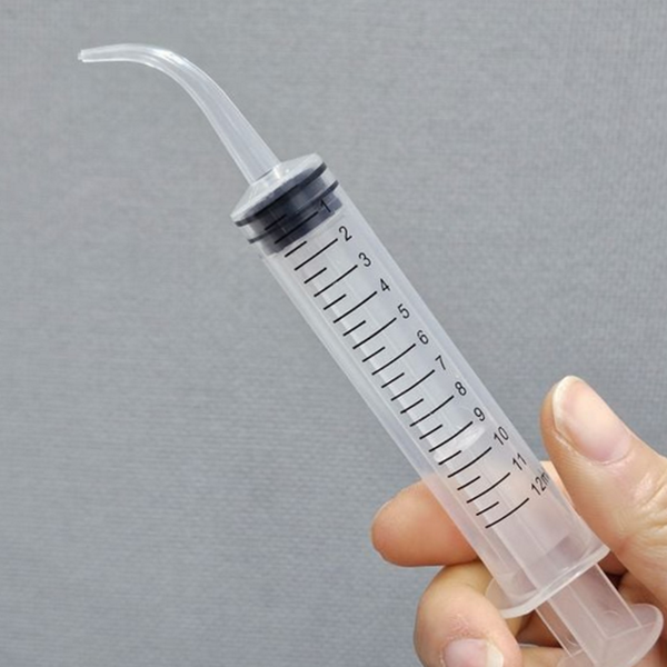 다용도 곡선 주사기 재사용 영양제 주사기 12ml 주입 - 상품 이미지