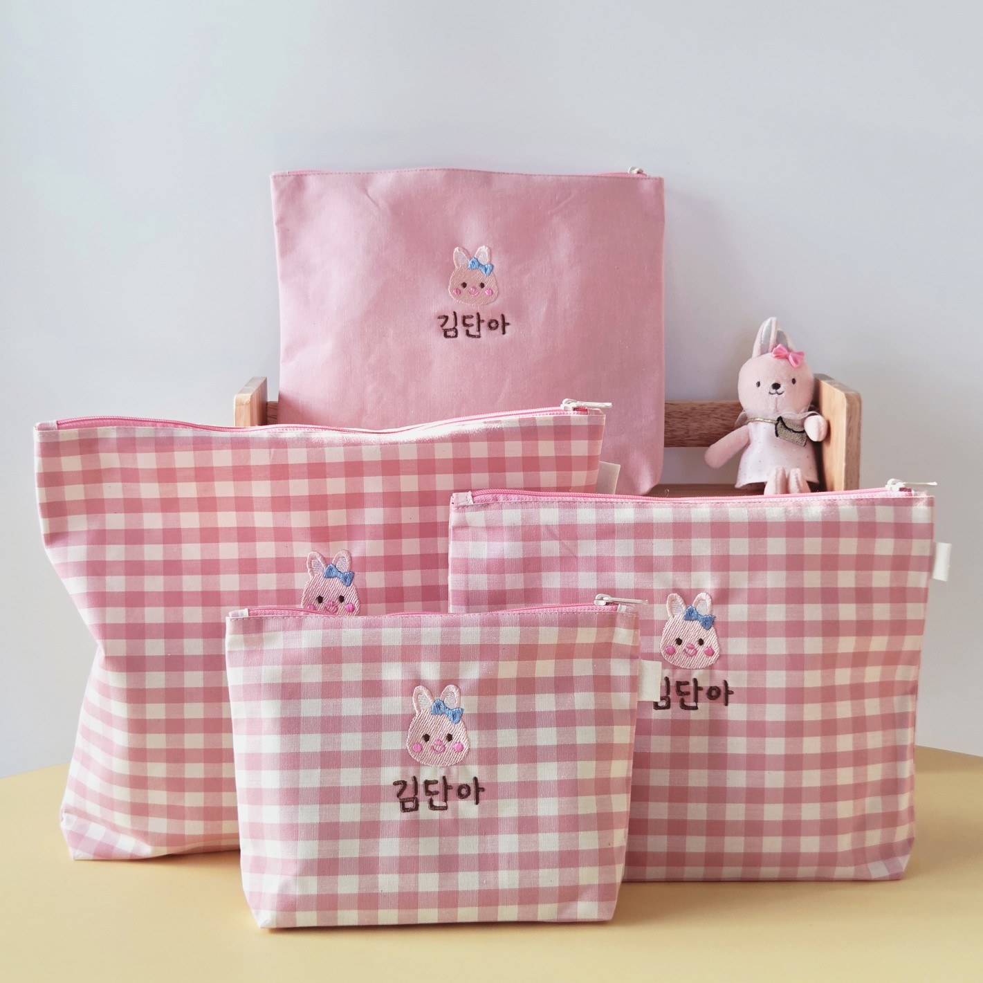 어린이집 파우치 유치원 준비물 방수 지퍼 여벌옷파우치 이름자수 - 상품 이미지