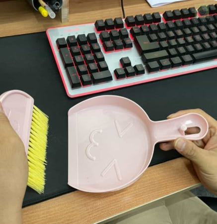 헬로라일락 미니 비세트 핑크 머리카락빗자루 책상빗자루