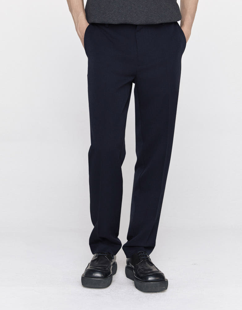 남자 TR소재 테이퍼드 슬랙스