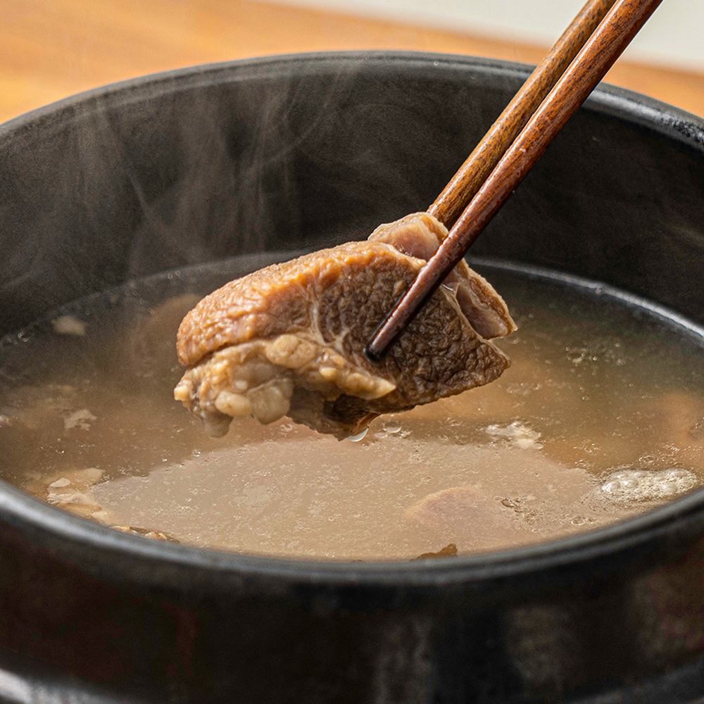 강마루 뼈없는 순살 왕 갈비탕 소고기국밥 700g, 3팩 이미지 7