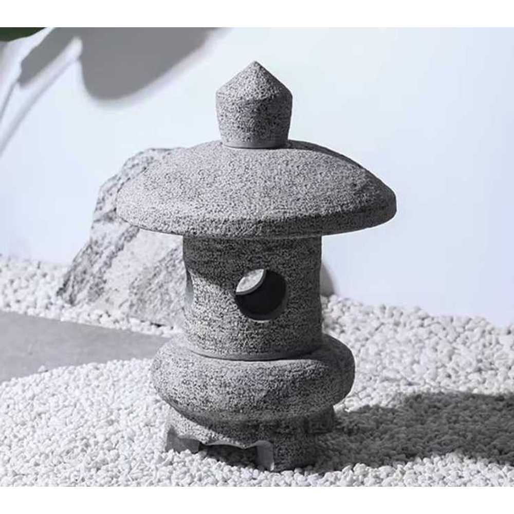 정원 석등 돌 조경등 안뜰 화단 카페 조경석 마당석 30cm B타입 방수등 - 상품 이미지