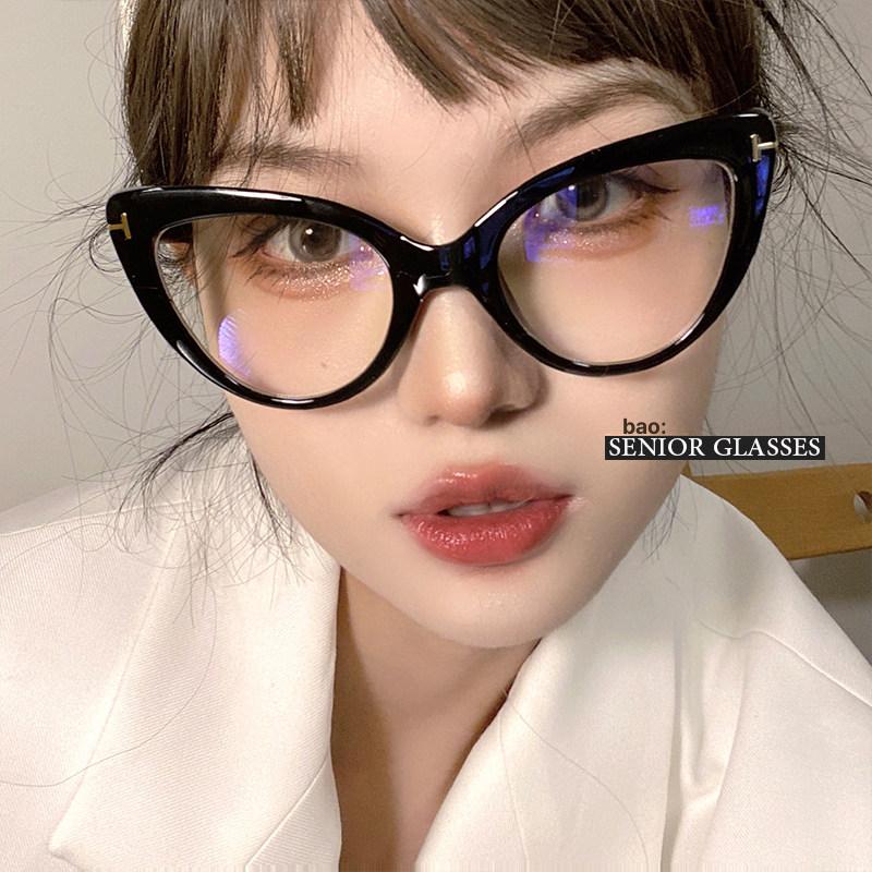 빌런즈 이시아안경 투명캣아이안경 7 - 상세 이미지 4