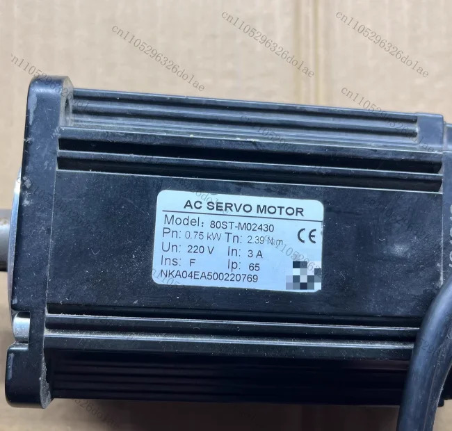 1개 서보모터 80ST-M02430LB 리퍼 완료