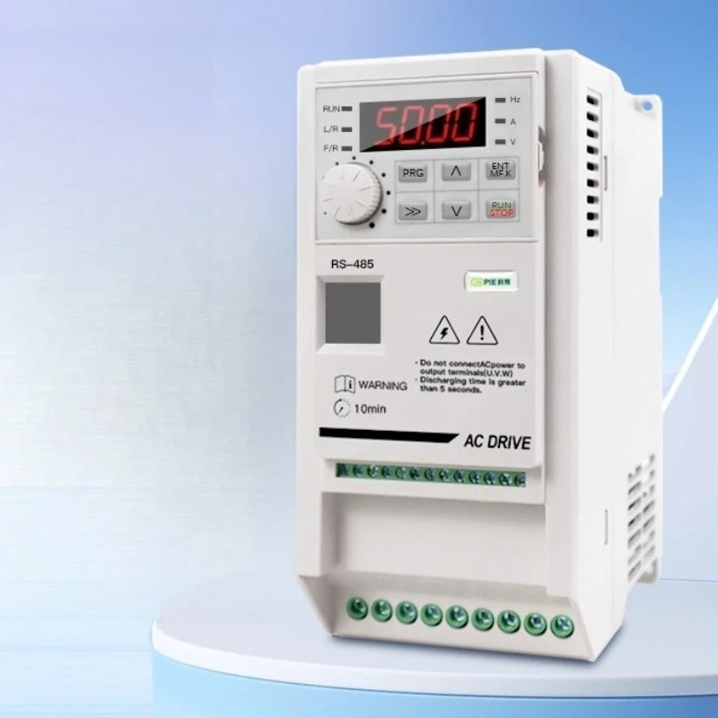 ZHRUNO VFD 3상 380V 0.75KW 1.5KW 2.2KW 3KW 단상 220V 벡터 중형 속도 제어기 주파수 변환기