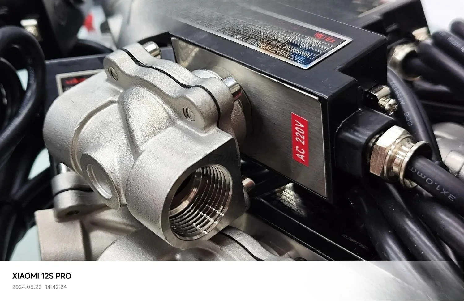 SLGPC 방폭형 xkl-d-1661 스테인레스 스틸 양방향 유체 밸브 2S-20-DC24V-Ex Mb  T4-